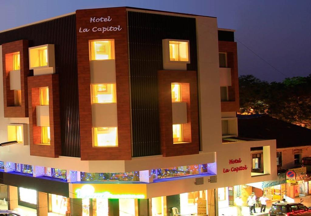 Hotel La Capitol Panaji Exterior photo